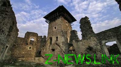 На Закарпатье обещают отреставрировать Невицкий замок 