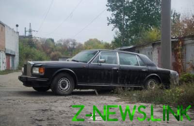 В Украине обнаружили "бесхозный" эксклюзивный Rolls-Royce 