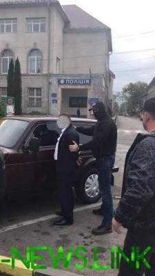 В Закарпатской области местный чиновник "погорел" на крупной взятке