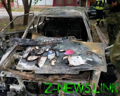 В Донецкой области пьяный мужчина сгорел в своем авто