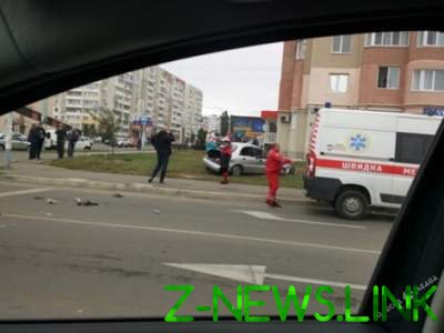 В Одессе столкнулись два легковых авто: есть пострадавшие 