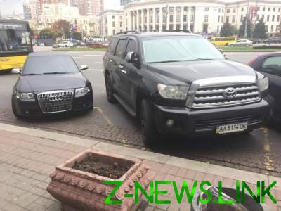В Киеве разгорелся новый парковочный скандал 