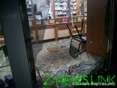 Харьков: в аптеке произошел взрыв