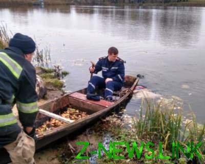 Жуткая находка: на Черниговщине в реке обнаружили тело женщины