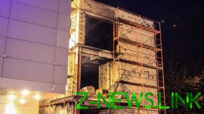 Пожар в торговом центре Киева: новые подробности 