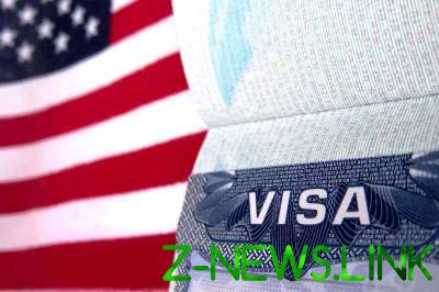 Украинцам стали реже отказывать в получении визы в США