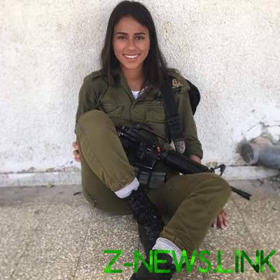 Очаровательные девушки в израильской армии. Фото
