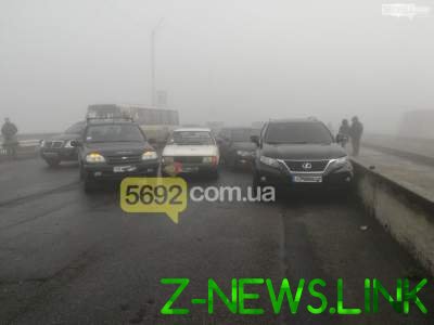 Масштабное ДТП на Днепропетровщине: столкнулись 9 автомобилей