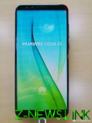 В Сети показали "живые" фото Huawei Nova 2S