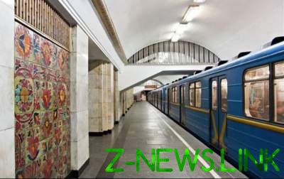 В Киеве станция метро «Крещатик» поменяет режим работы 