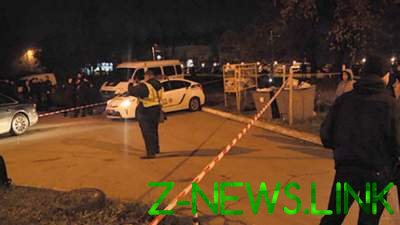 Киллер в Харькове расстрелял из автомата автомобиль. Видео