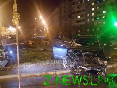 В Киеве столкнулись Subaru и Honda: пострадал ребенок 