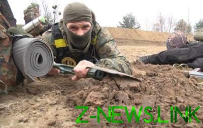Будущие украинские спецназовцы проходят курс на выживание