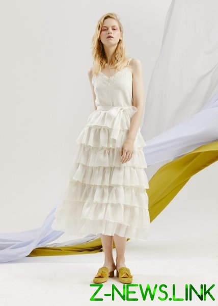 Какая нежность! Воздушные платья и пастельные оттенки в весенне-летней коллекции Oz Couture 