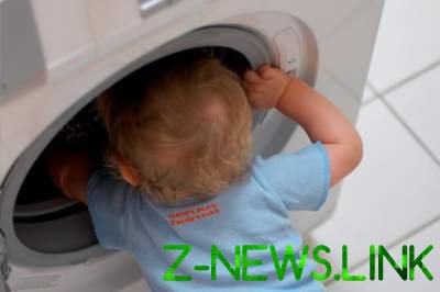 В России девочка задохнулась в стиральной машине