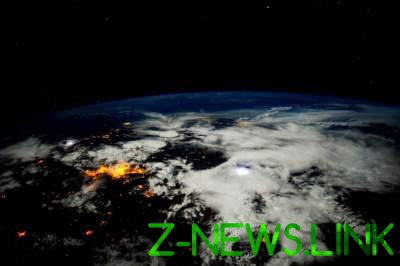 Планета Земля в невероятных снимках с МКС. Фото