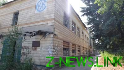 Полная разруха: как сейчас выглядит легендарный завод в Славянске