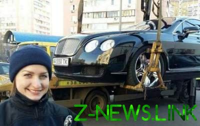 В Киеве у "автохама" эвакуировали Bentley
