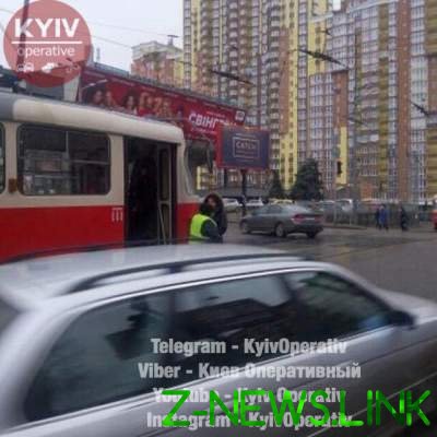 В Киеве возникли проблемы с движением трамваев