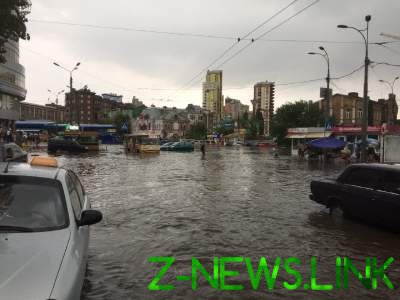 В Киеве непогода стала причиной пробок