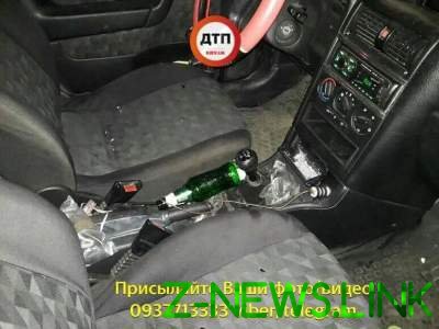 В Киеве пьяный водитель протаранил три авто и уснул на бордюре 