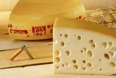 Ученые выявили влияние музыки на вкус сыра