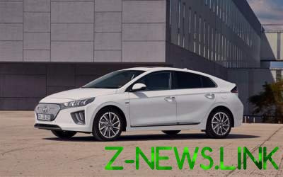 Hyundai представила обновленную версию автомобиля Ioniq Electric