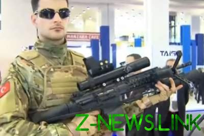 На выставке в Турции показали боевую лазерную винтовку. Видео