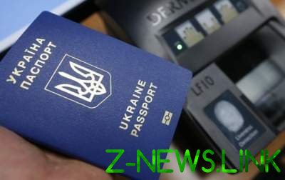 Украина поднялась в мировом рейтинге влиятельности паспортов