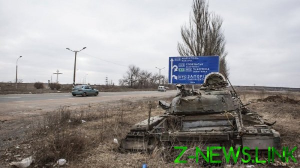 Как глубоко упала Украина: сможет ли Зеленский поднять страну со дна
