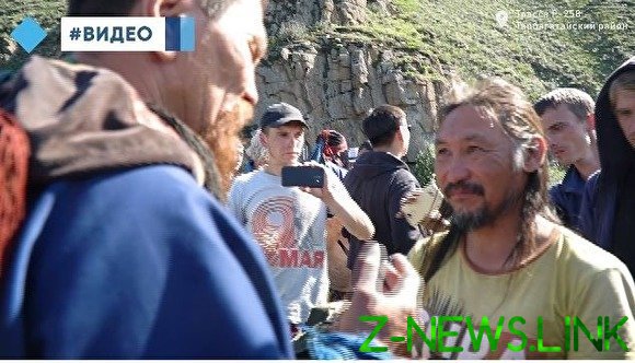 Идущего в Москву якутского «шамана-оппозиционера» остановили бурятские«шаманы-патриоты»