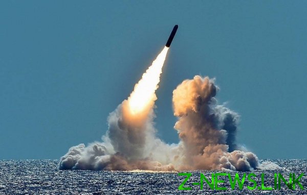 В США испытали новую баллистическую ракету для ядерного боезаряда